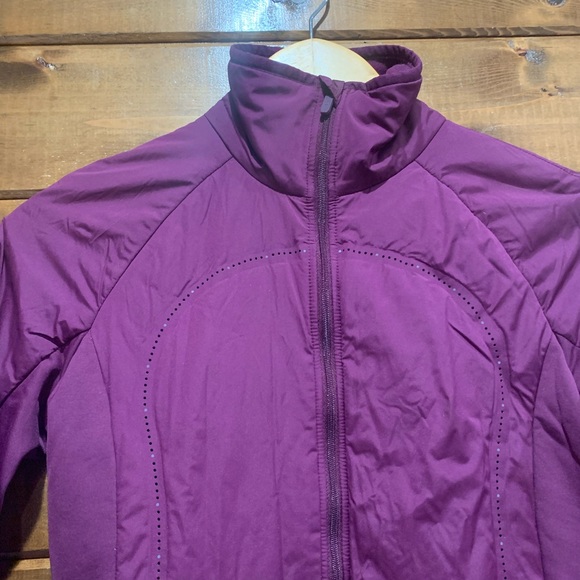 Lululemon Plum Run For Cold Jacket - Picture 3 of 9